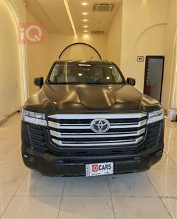 تويوتا لاندكروزر